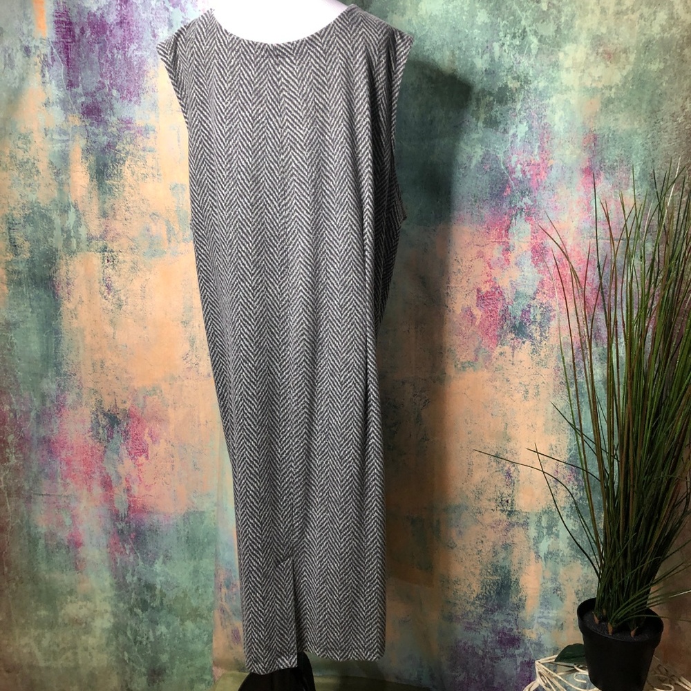 π Woman Within Plus Size Fish bone pattern Dress - Picture 2 of 8